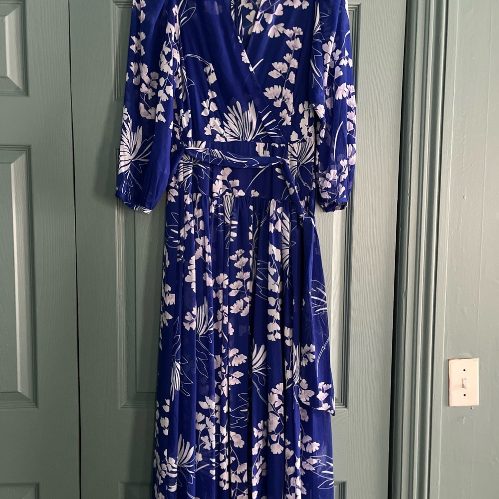 Chic Blue Floral Long Sleeve Dress